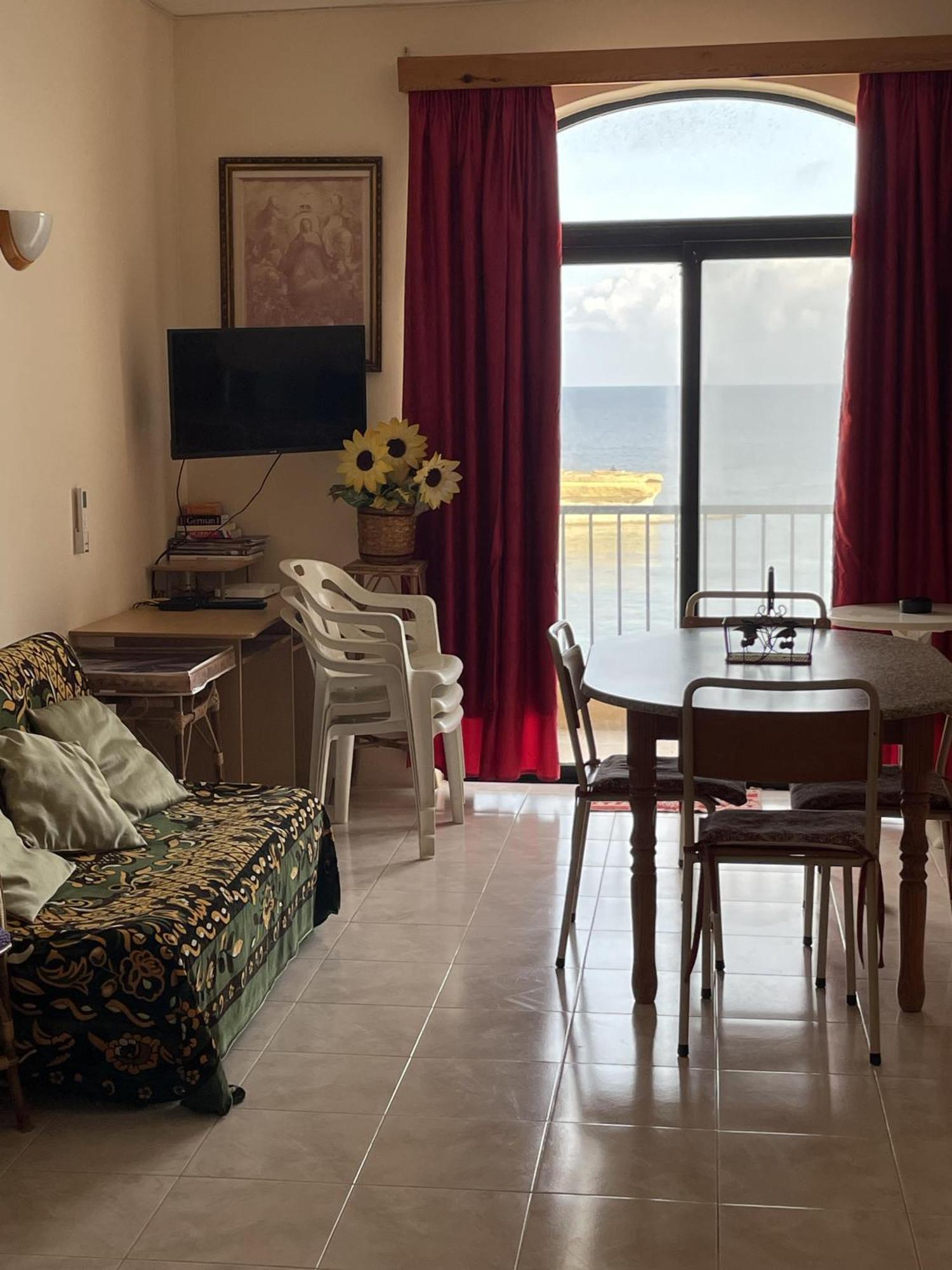 Marsalforn Seaview Apartment In A Quiet Area Qbajjar Екстер'єр фото