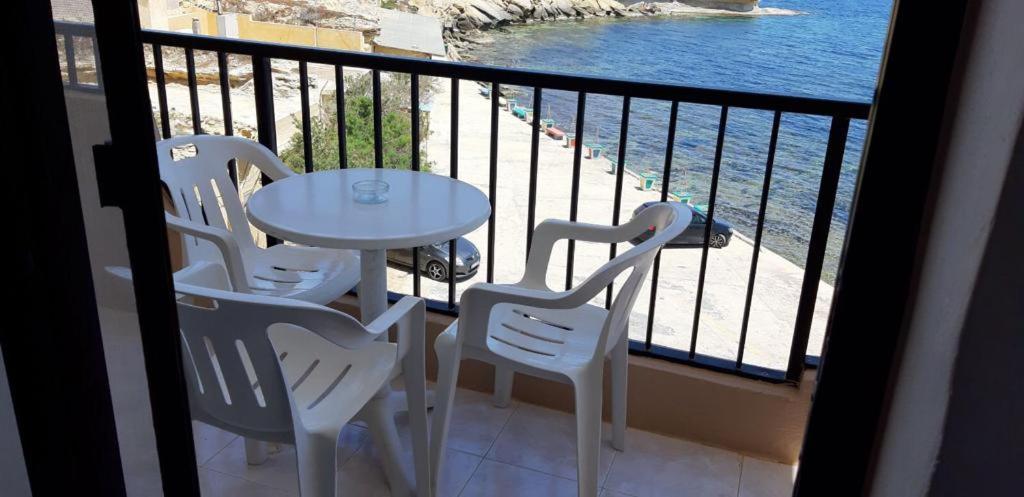 Marsalforn Seaview Apartment In A Quiet Area Qbajjar Екстер'єр фото